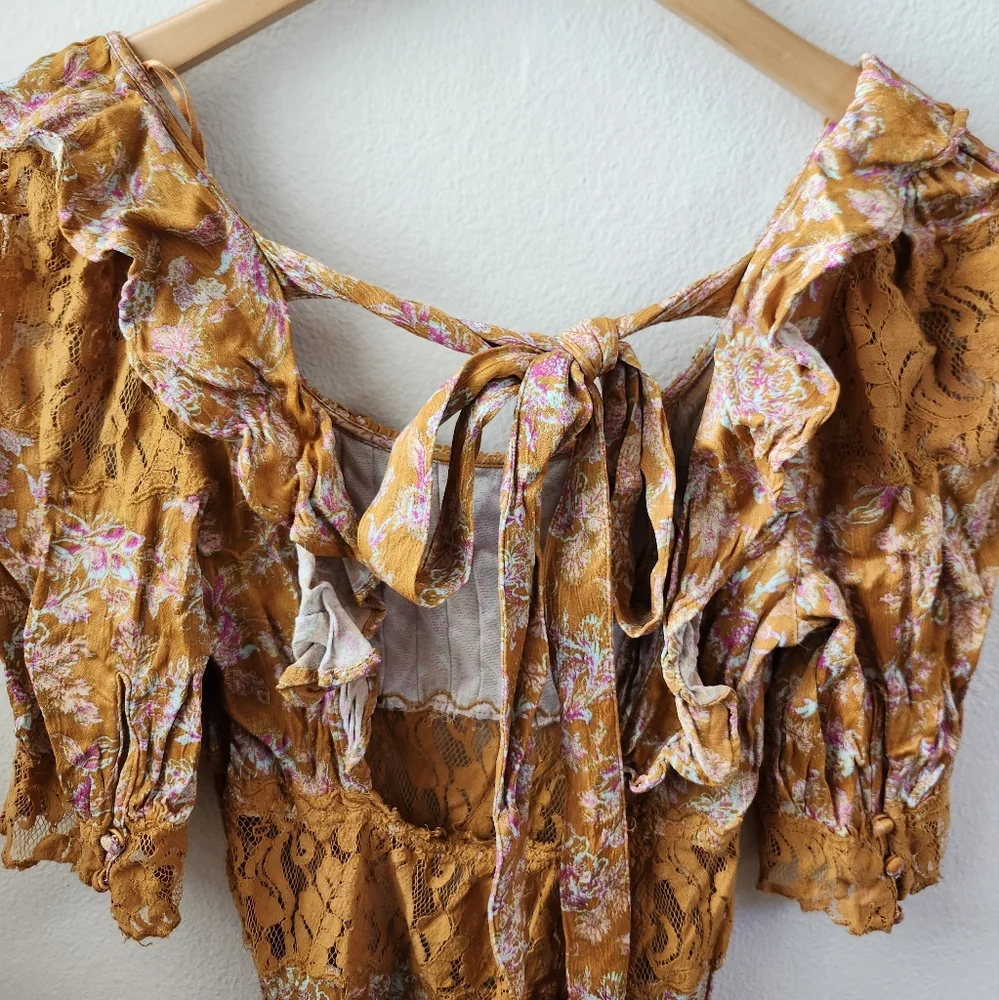 Free‎ People Lucie Mini Dress Antique Coin Combo Mustard Yellow Open Back Size 2